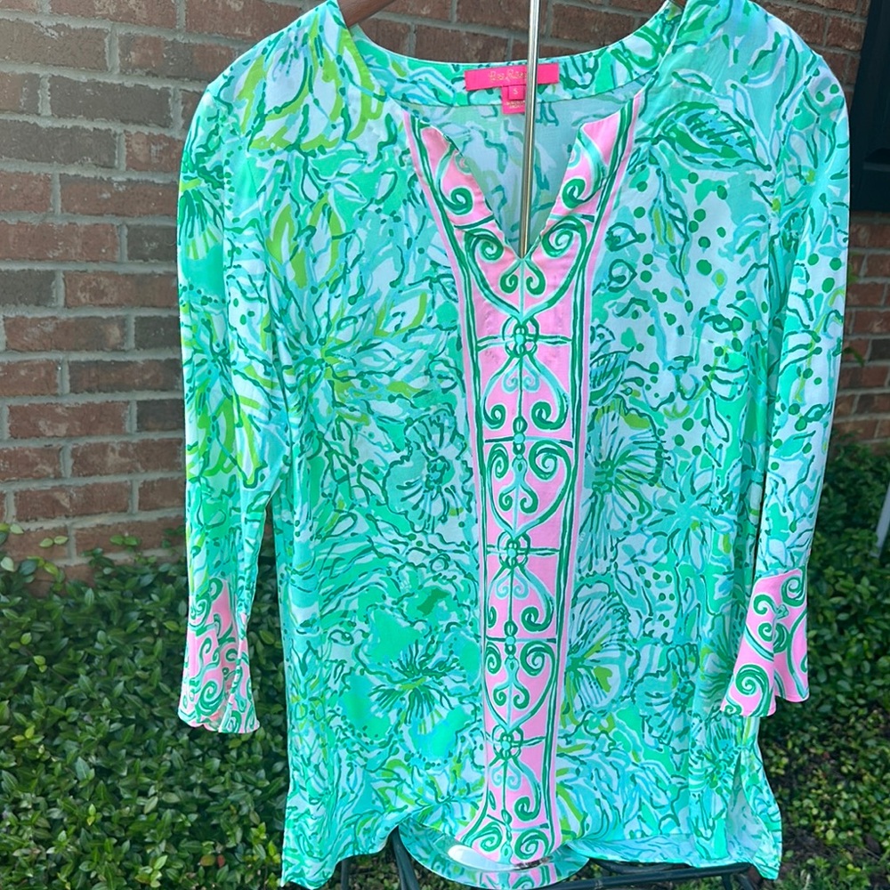 Lilly Pulitzer Green and Pink Floral Top